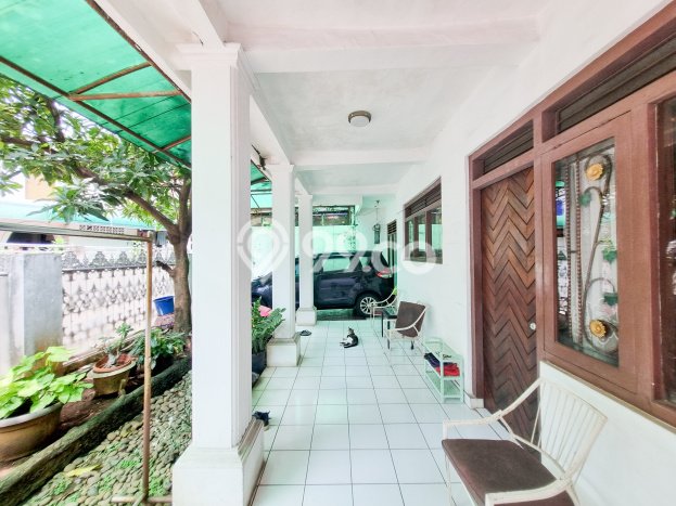 Ready to Use! Premium House LT 213m2 Desain Elegan di Panglima Polim Ready to Use! Premium House LT 213m2 Desain Elegan di Panglima Polim