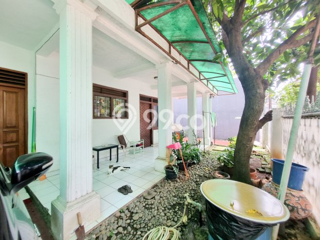 Ready to Use! Premium House LT 213m2 Desain Elegan di Panglima Polim Ready to Use! Premium House LT 213m2 Desain Elegan di Panglima Polim
