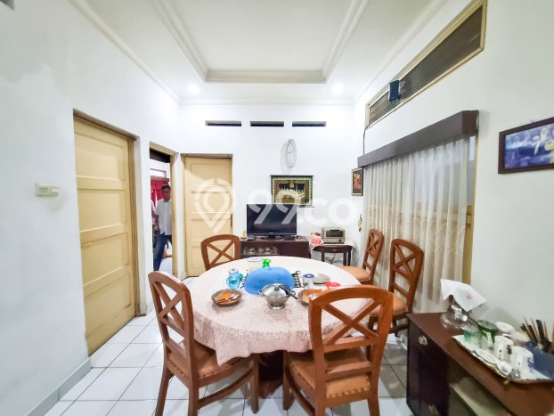 Ready to Use! Premium House LT 213m2 Desain Elegan di Panglima Polim Ready to Use! Premium House LT 213m2 Desain Elegan di Panglima Polim