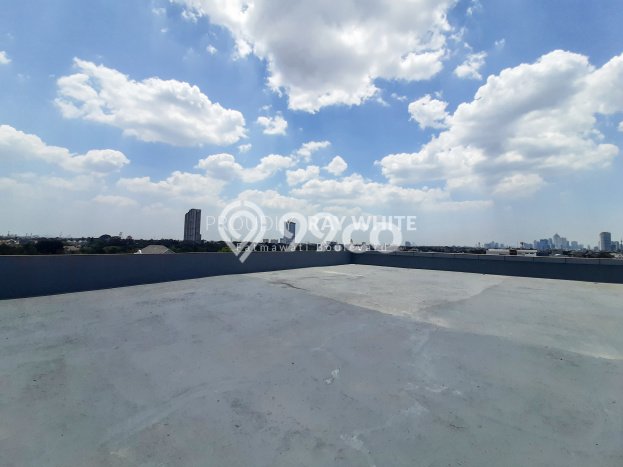 Area Ramai! Kantor Dijual di Kebayoran Baru untuk Bisnis Luas Bangunan 2750m2 Area Ramai! Kantor Dijual di Kebayoran Baru untuk Bisnis Luas Bangunan 2750m2