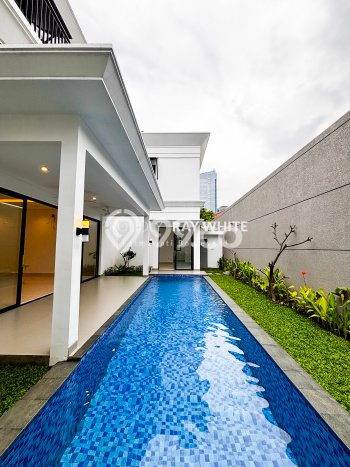 Dijual Rumah Mewah Exclusive di Cilandak, Jakarta Selatan Dijual Rumah Mewah Exclusive di Cilandak, Jakarta Selatan