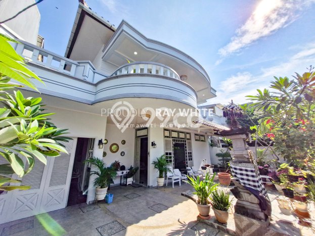 Rumah di Cilandak, 5 KM, Area Elite, LT 400m² LB 600m² Rumah di Cilandak, 5 KM, Area Elite, LT 400m² LB 600m²