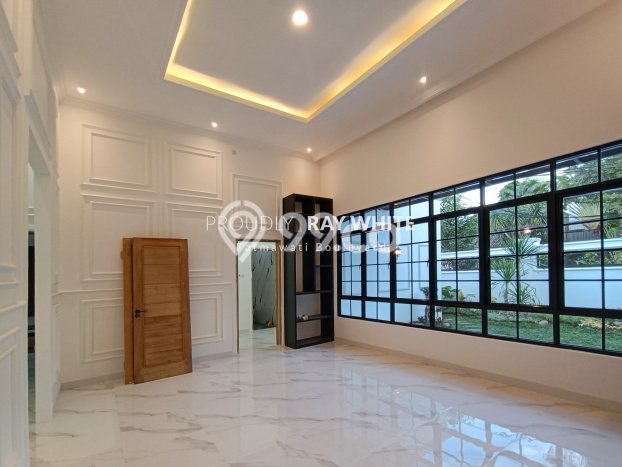 For Sale Rumah Mewah Exclusive di Cilandak, Jakarta Selatan For Sale Rumah Mewah Exclusive di Cilandak, Jakarta Selatan