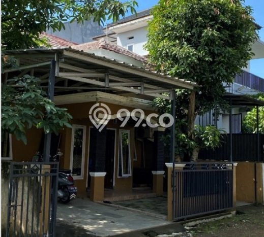 Rumah Luas Asri 2 KT Siap Pakai di Tanah Baru Bogor Rumah Luas Asri 2 KT Siap Pakai di Tanah Baru Bogor
