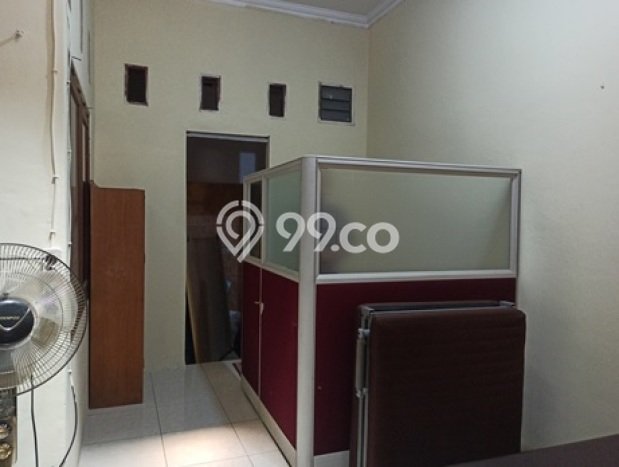 Rumah Luas Asri 2 KT Siap Pakai di Tanah Baru Bogor Rumah Luas Asri 2 KT Siap Pakai di Tanah Baru Bogor