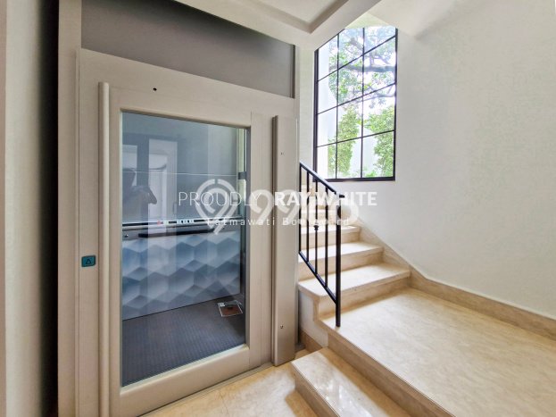 For Sale Rumah Elit Exclusive di Kebayoran Baru, Jakarta Selatan For Sale Rumah Elit Exclusive di Kebayoran Baru, Jakarta Selatan