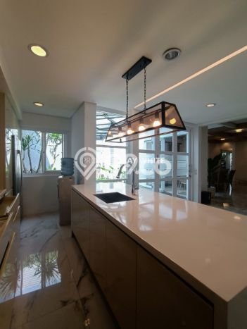 Hunian Bagus Disewakan di Pondok Indah, Jakarta Selatan LT 453m2, LB 750m2 Hunian Bagus Disewakan di Pondok Indah, Jakarta Selatan LT 453m2, LB 750m2