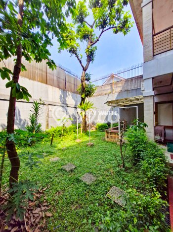 For Sale! Premium House LT 355m2 Desain Modern di Fatmawati For Sale! Premium House LT 355m2 Desain Modern di Fatmawati