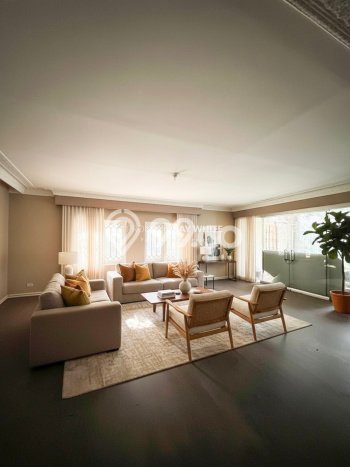 Hot Offer Hunian Mewah Ideal dan Luas di Menteng, Jakarta Pusat Hot Offer Hunian Mewah Ideal dan Luas di Menteng, Jakarta Pusat