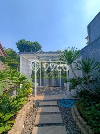 Hunian Bagus Disewakan di Pondok Indah, Jakarta Selatan LT 453m2, LB 750m2 Hunian Bagus Disewakan di Pondok Indah, Jakarta Selatan LT 453m2, LB 750m2