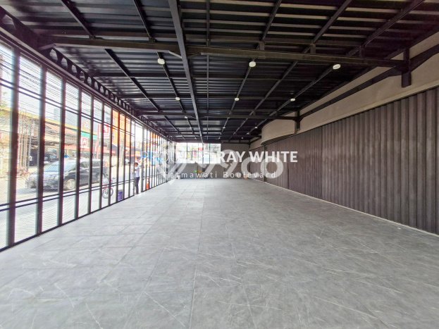 Ruko Lokasi Premium di Kebayoran Baru, Luas 1000m², Disewakan, Area Bisnis Ruko Lokasi Premium di Kebayoran Baru, Luas 1000m², Disewakan, Area Bisnis