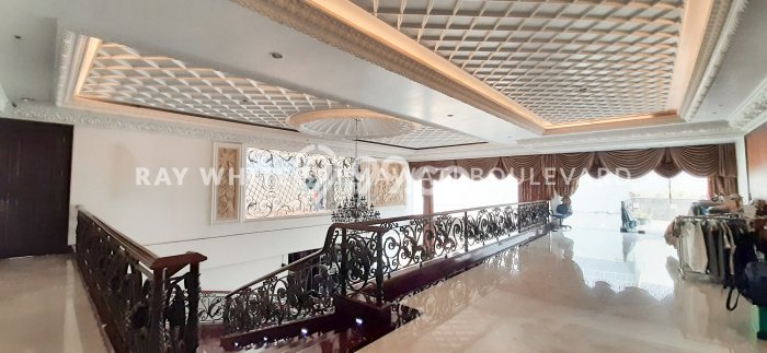 Dijual Rumah Elit Exclusive di Cilandak, Jakarta Selatan Dijual Rumah Elit Exclusive di Cilandak, Jakarta Selatan