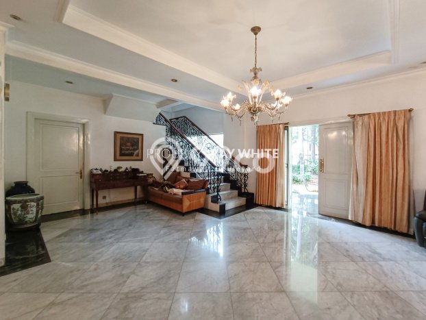 For Sale Rumah Elit Exclusive di Kebayoran Baru, Jakarta Selatan For Sale Rumah Elit Exclusive di Kebayoran Baru, Jakarta Selatan