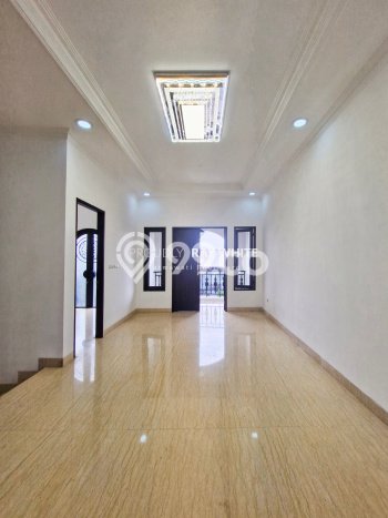 Dijual Rumah Premium dengan Fasilitas Sekitar Komplit di Jagakarsa, Jakarta Selatan Dijual Rumah Premium dengan Fasilitas Sekitar Komplit di Jagakarsa, Jakarta Selatan