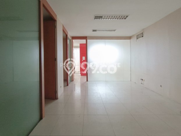 LOKASI TERBAIK! Ruko Kawasan Kebayoran Baru, Luas 417m2m², Area Komersial LOKASI TERBAIK! Ruko Kawasan Kebayoran Baru, Luas 417m2m², Area Komersial