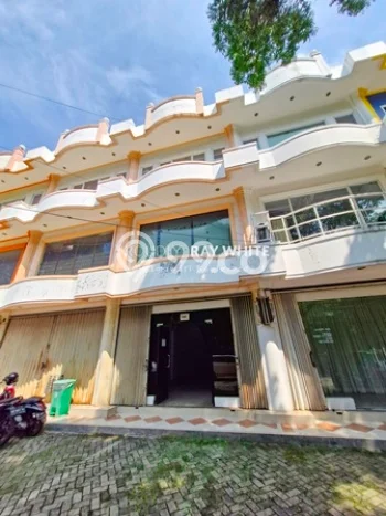 Area Ramai! Ruko Dijual di Kebayoran Baru untuk Bisnis Luas Bangunan 250m2 Area Ramai! Ruko Dijual di Kebayoran Baru untuk Bisnis Luas Bangunan 250m2