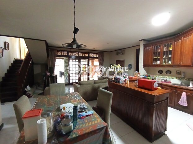 Rumah Mewah LB 400m2 Siap Huni Desain Elegan di Lebak Bulus, Jakarta Selatan Rumah Mewah LB 400m2 Siap Huni Desain Elegan di Lebak Bulus, Jakarta Selatan