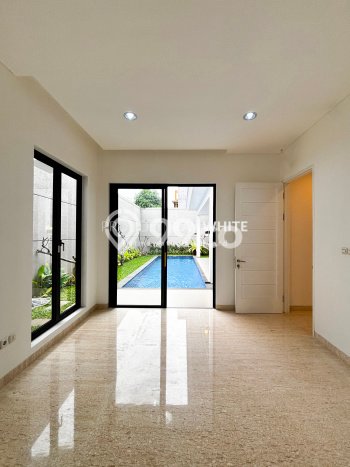 Dijual Rumah Mewah Exclusive di Cilandak, Jakarta Selatan Dijual Rumah Mewah Exclusive di Cilandak, Jakarta Selatan