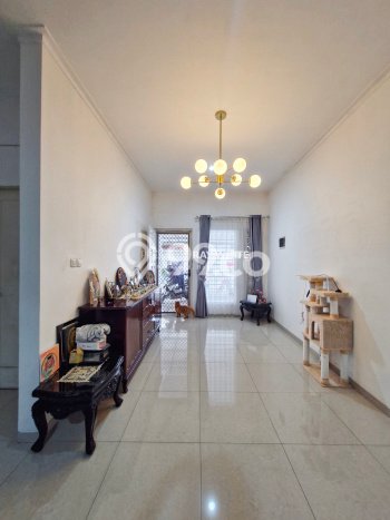 Rumah Elit LB 200m2 Siap Huni Desain Elegan di Cinere, Jakarta Selatan Rumah Elit LB 200m2 Siap Huni Desain Elegan di Cinere, Jakarta Selatan