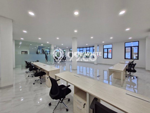 Ruko Lokasi Premium di Kebayoran Baru, Luas 1000m², Disewakan, Area Bisnis Ruko Lokasi Premium di Kebayoran Baru, Luas 1000m², Disewakan, Area Bisnis
