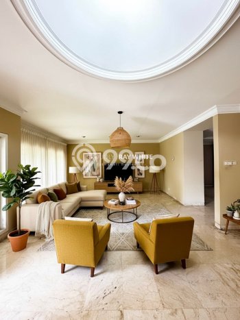 Hot Offer Hunian Mewah Ideal dan Luas di Menteng, Jakarta Pusat Hot Offer Hunian Mewah Ideal dan Luas di Menteng, Jakarta Pusat