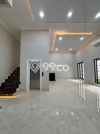 Rumah Mewah Dijual LT 218m2 di Kebayoran Baru, Jakarta Selatan Rumah Mewah Dijual LT 218m2 di Kebayoran Baru, Jakarta Selatan