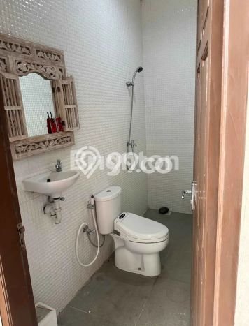 Hunian Mewah LB 100m2 Siap Huni Desain Elegan di Jimbaran, Badung Hunian Mewah LB 100m2 Siap Huni Desain Elegan di Jimbaran, Badung