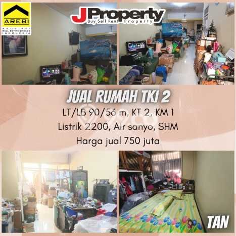 Jual Rumah Modern 2 KT di Taman Kopo Indah, Bandung Jual Rumah Modern 2 KT di Taman Kopo Indah, Bandung