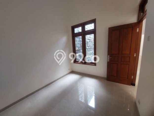 Best Deal Hunian Mewah Ideal dan Luas di Banjarsari, Surakarta Best Deal Hunian Mewah Ideal dan Luas di Banjarsari, Surakarta
