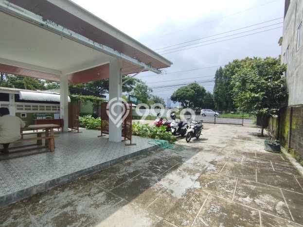 Komersial Bagus LT 1085m2 LB 300m2 Dijual di Teras Boyolali Komersial Bagus LT 1085m2 LB 300m2 Dijual di Teras Boyolali