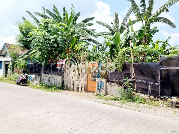 Untuk Dijual Tanah di Colomadu Karanganyar Luas 403m2 SHM Untuk Dijual Tanah di Colomadu Karanganyar Luas 403m2 SHM
