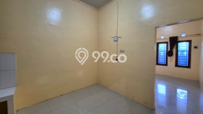 Jual Rumah Harga Miring Colomadu Punya 2 Kamar & LT 70m2 Jual Rumah Harga Miring Colomadu Punya 2 Kamar & LT 70m2