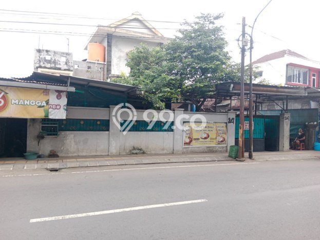 Dijual Rumah Premium dengan Fasilitas Sekitar Lengkap di Banjarsari, Surakarta Dijual Rumah Premium dengan Fasilitas Sekitar Lengkap di Banjarsari, Surakarta