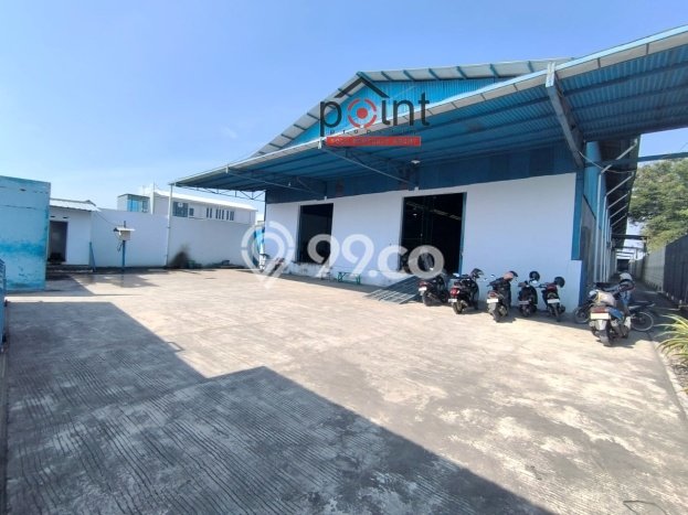 Area Ramai! Gudang Dijual di Grogol untuk Bisnis Luas Bangunan 2500m2 Area Ramai! Gudang Dijual di Grogol untuk Bisnis Luas Bangunan 2500m2
