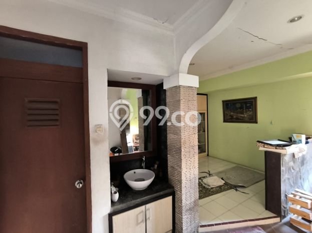 Hot Offer Hunian Mewah Ideal dan Luas di Banjarsari, Surakarta Hot Offer Hunian Mewah Ideal dan Luas di Banjarsari, Surakarta