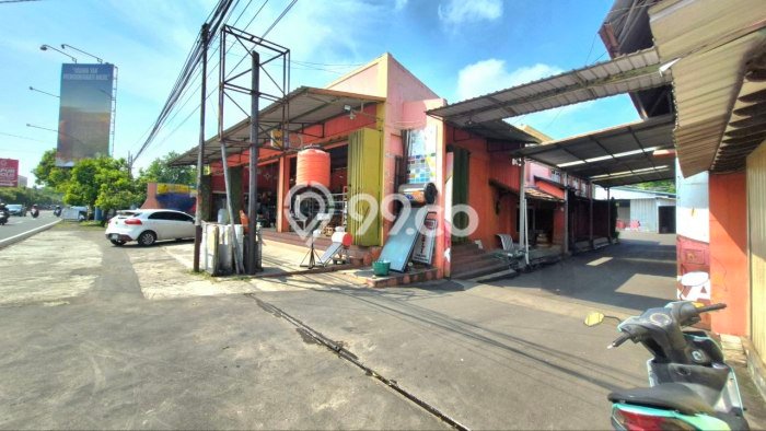 Unit Komersial Dijual di Colomadu Karanganyar Luas Tanah 2760m2, Luas Bangunan 1000m2 Unit Komersial Dijual di Colomadu Karanganyar Luas Tanah 2760m2, Luas Bangunan 1000m2