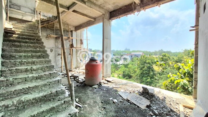 Investasi Kost di Jebres Spesifikasi 36 KT & 36 KM Investasi Kost di Jebres Spesifikasi 36 KT & 36 KM