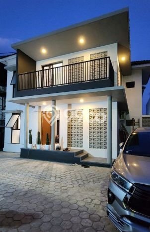 Hot Offer Hunian Premium Ideal dan Luas di Laweyan, Surakarta Hot Offer Hunian Premium Ideal dan Luas di Laweyan, Surakarta