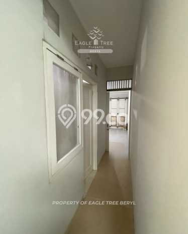For Sale! Luxury House LT 200m2 Desain Modern di Alam Sutera For Sale! Luxury House LT 200m2 Desain Modern di Alam Sutera