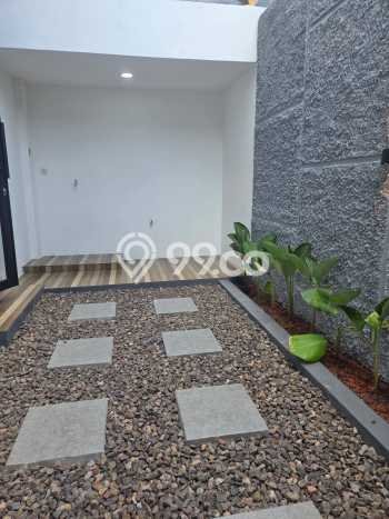 Rumah Modern Cantik 3 Kamar Bisa Langsung Pindah di Ciputat Rumah Modern Cantik 3 Kamar Bisa Langsung Pindah di Ciputat