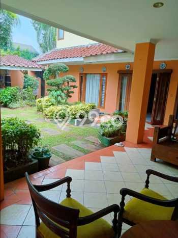Jual Rumah Mewah Elegan Dengan View Eksklusif di Sektor 9-Bintaro, Tangerang Selatan Jual Rumah Mewah Elegan Dengan View Eksklusif di Sektor 9-Bintaro, Tangerang Selatan
