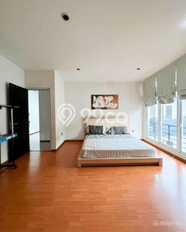 Hunian Mewah LB 440m2 Siap Huni Desain Elegan di Sektor 9-Bintaro, Tangerang Selatan Hunian Mewah LB 440m2 Siap Huni Desain Elegan di Sektor 9-Bintaro, Tangerang Selatan