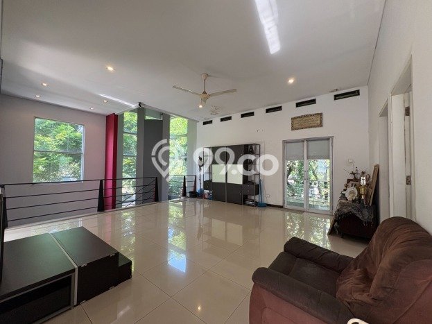 Hot Offer Hunian Mewah Ideal dan Luas di BSD, Tangerang Selatan Hot Offer Hunian Mewah Ideal dan Luas di BSD, Tangerang Selatan
