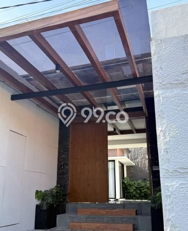 Dijual Rumah Luas Elegan Dengan View Eksklusif di Seminyak, Badung Dijual Rumah Luas Elegan Dengan View Eksklusif di Seminyak, Badung