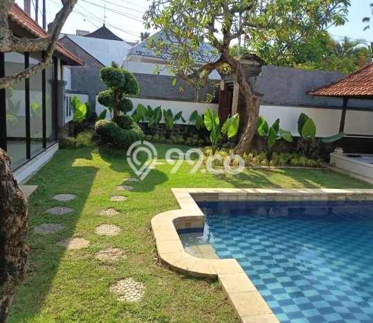 Hunian Elit LB 280m2 Siap Huni Desain Elegan di Seminyak, Badung Hunian Elit LB 280m2 Siap Huni Desain Elegan di Seminyak, Badung