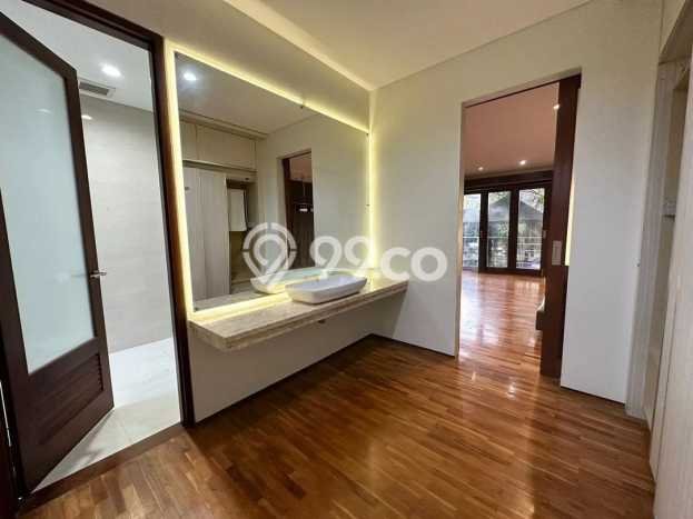 Hunian Elit LB 550m2 Siap Huni Desain Elegan di Gatot Subroto, Denpasar Hunian Elit LB 550m2 Siap Huni Desain Elegan di Gatot Subroto, Denpasar