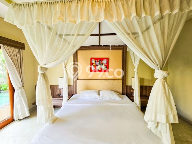 Ready to Use! Luxury House LT 231m2 Desain Elegan di Jimbaran Ready to Use! Luxury House LT 231m2 Desain Elegan di Jimbaran