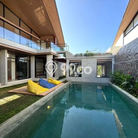 Hunian Elit LB 400m2 Siap Pakai Desain Elegan di Sanur, Denpasar Hunian Elit LB 400m2 Siap Pakai Desain Elegan di Sanur, Denpasar