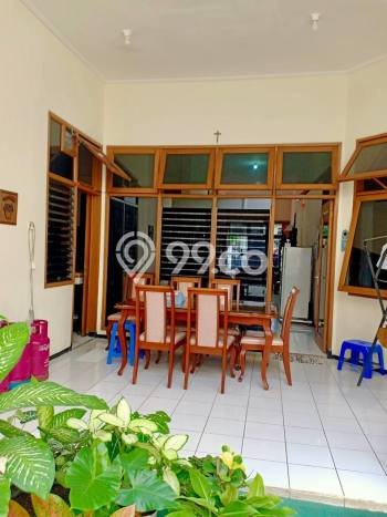Dijual Rumah Premium dengan Fasilitas Sekitar Lengkap di Sukun, Malang Dijual Rumah Premium dengan Fasilitas Sekitar Lengkap di Sukun, Malang