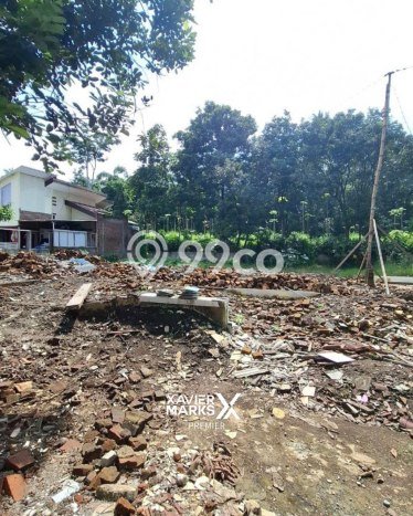 Lahan Strategis di Kedungkandang Dijual dengan Luas 554m2 Lahan Strategis di Kedungkandang Dijual dengan Luas 554m2